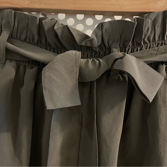 Chaser Paperbag Mini Skirt in Washed Silk Size Small/Medium in Olive Green - Picture 2 of 7